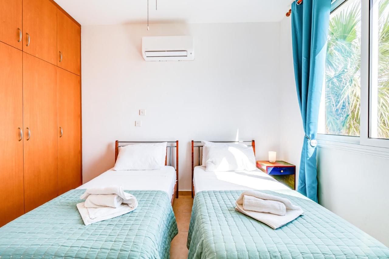 Villa Rosedale By Ezoria Villas Ayia Napa Bagian luar foto