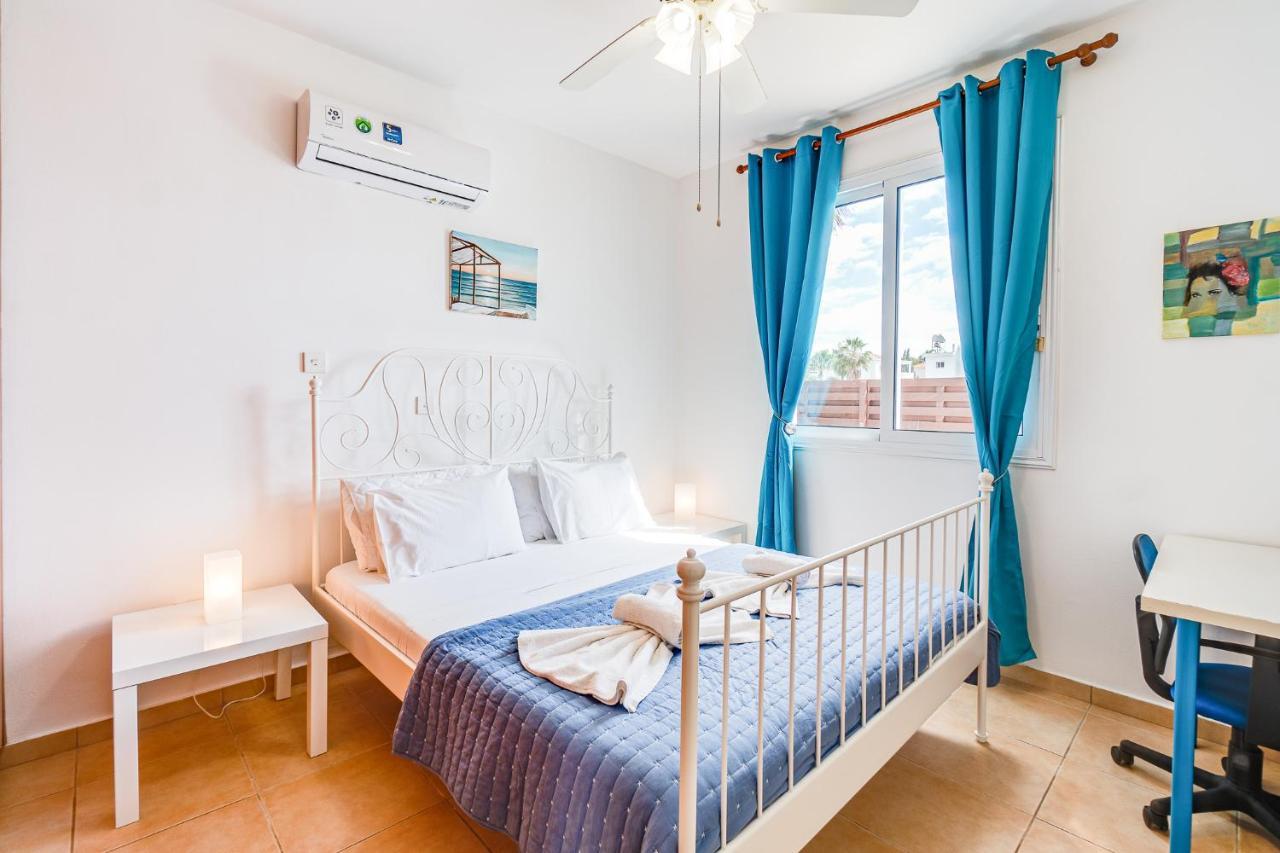 Villa Rosedale By Ezoria Villas Ayia Napa Bagian luar foto